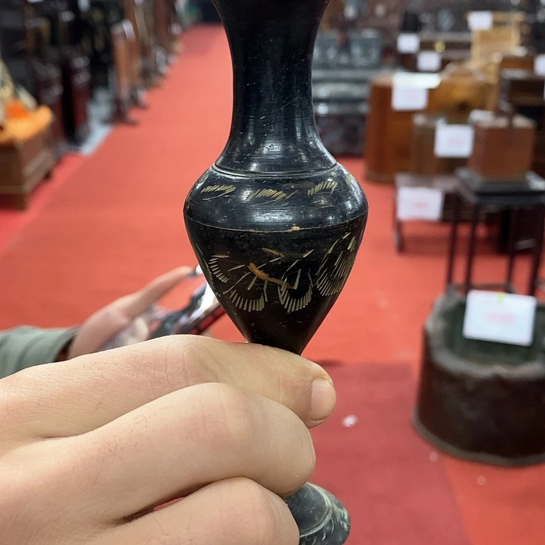 大果紫檀（缅甸花梨）电****线红木家具的设计风格