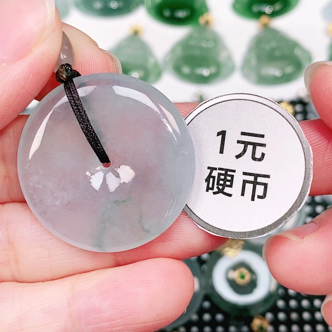 翡翠未镶嵌颈饰30.7/5.1