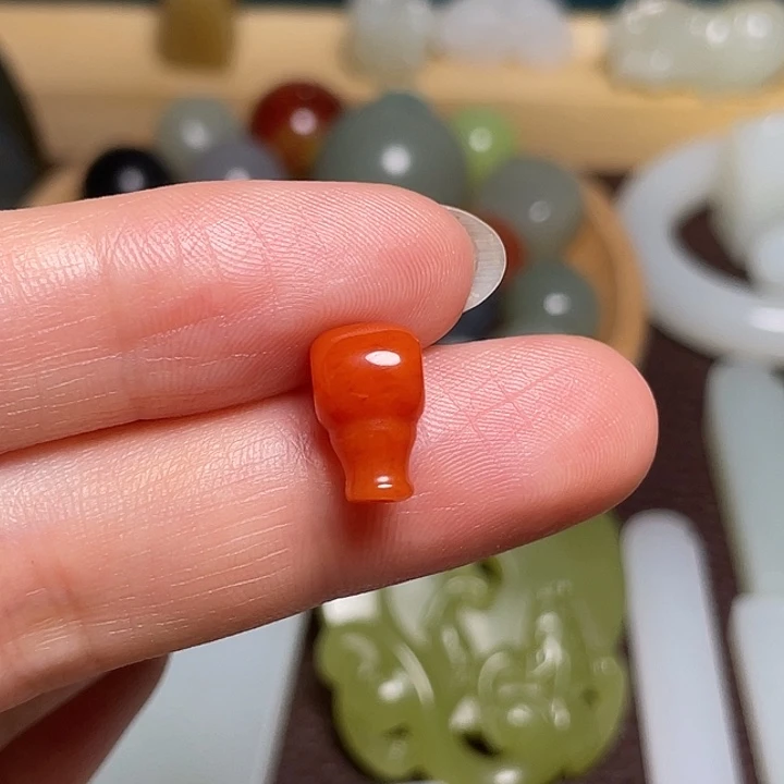 云***风颈饰未镶嵌和田玉