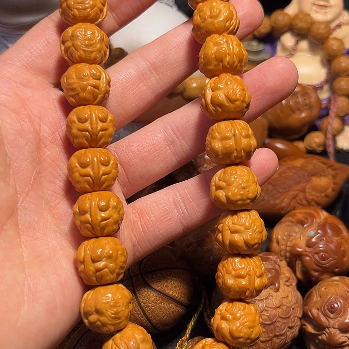 橄榄核手串/手链猴头蝉王手持