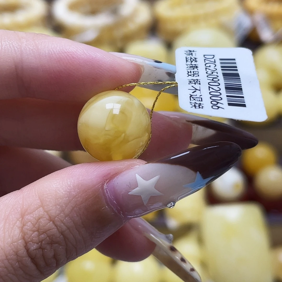 琥珀未镶嵌裸石13.9mm圆珠瑕