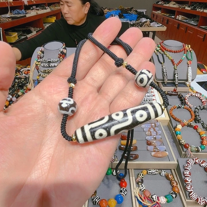 未镶嵌玛瑙/玉髓珠宝奇石