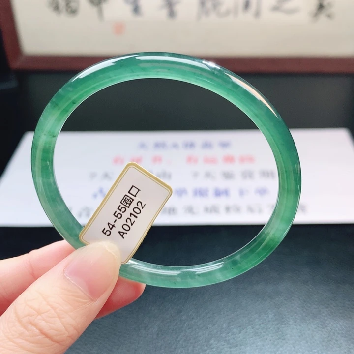 翡翠未镶嵌手镯翡翠手镯110