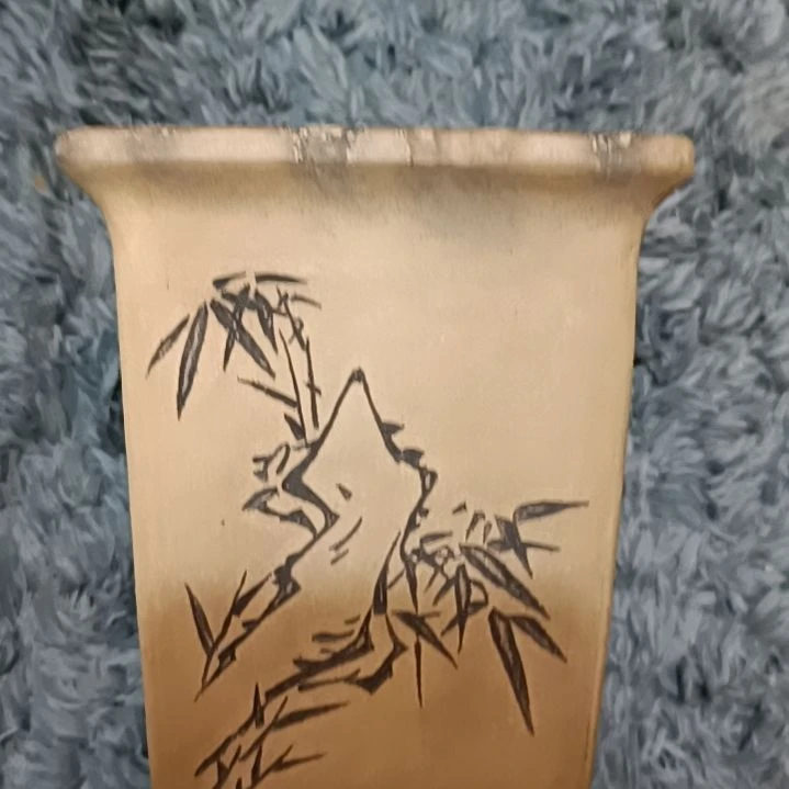 宜兴产紫砂花盆宜兴产