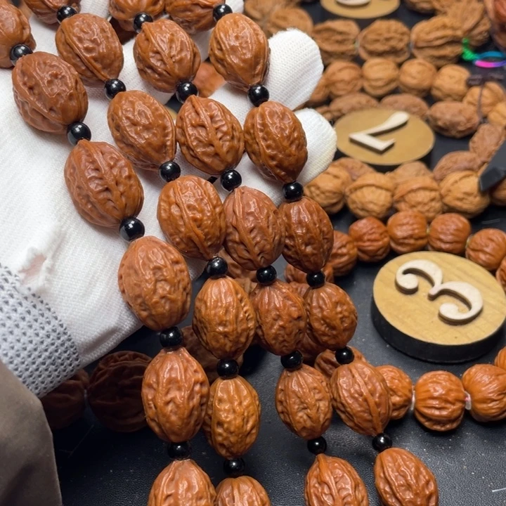 文玩核桃手串脖挂