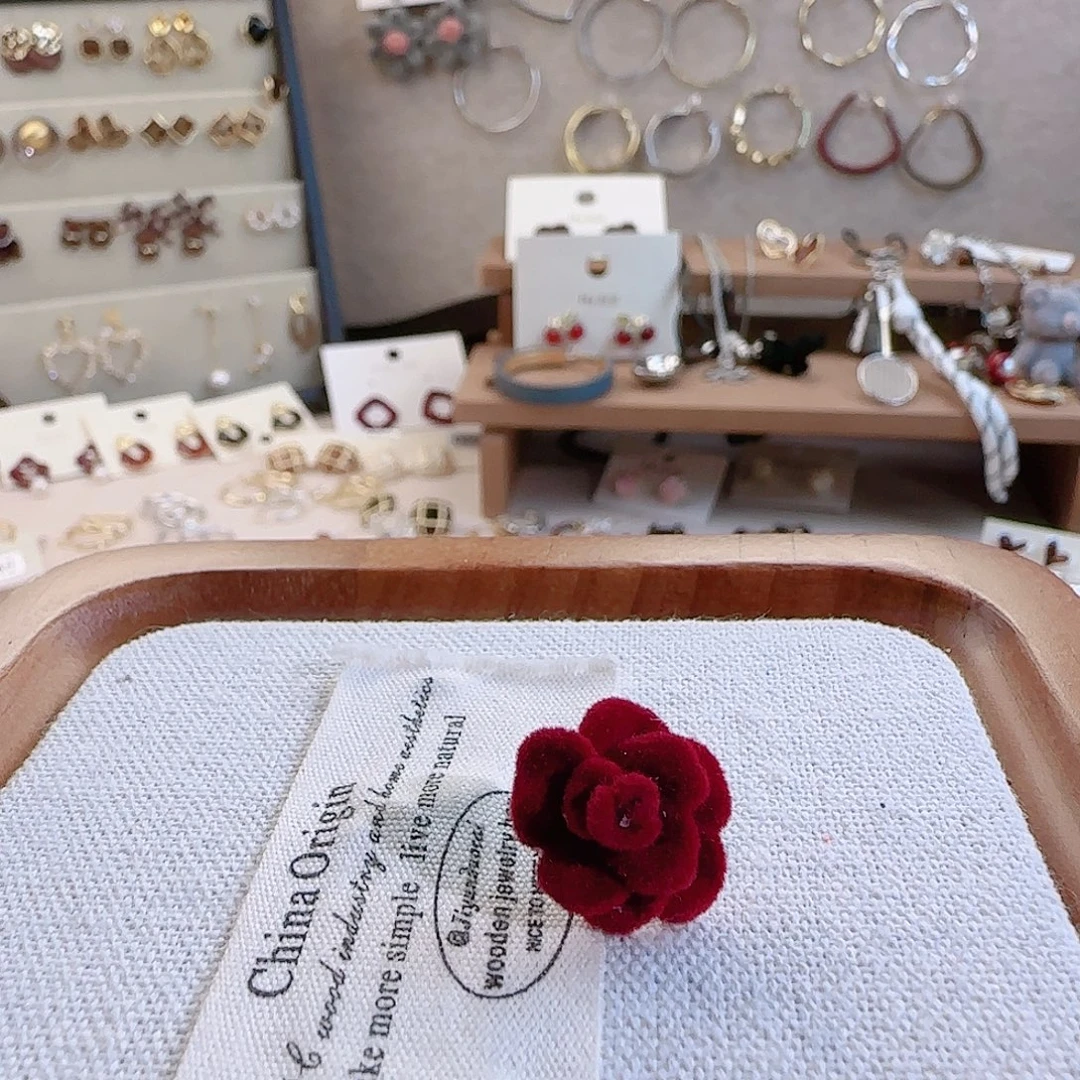 仿珍珠铜合金925银耳钉