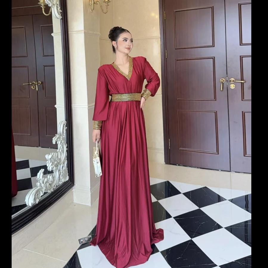 Rayhon新款V领重工米珠高级大摆时尚女士连衣裙