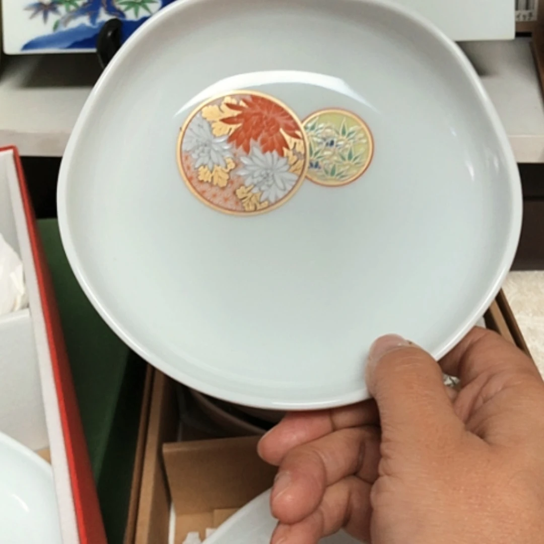 【闪购商品】碗万国骨瓷盘