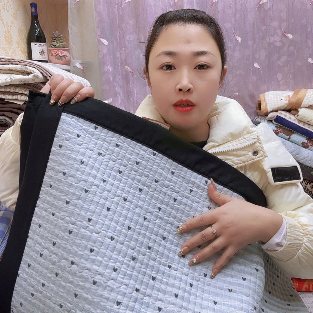 水洗布孤品微瑕床盖1.4米×2.2米蓝色条纹爱心