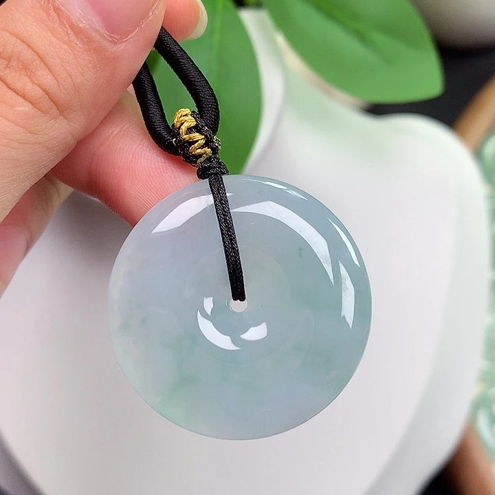 颈饰未镶嵌翡翠平安扣 33x6.4mm