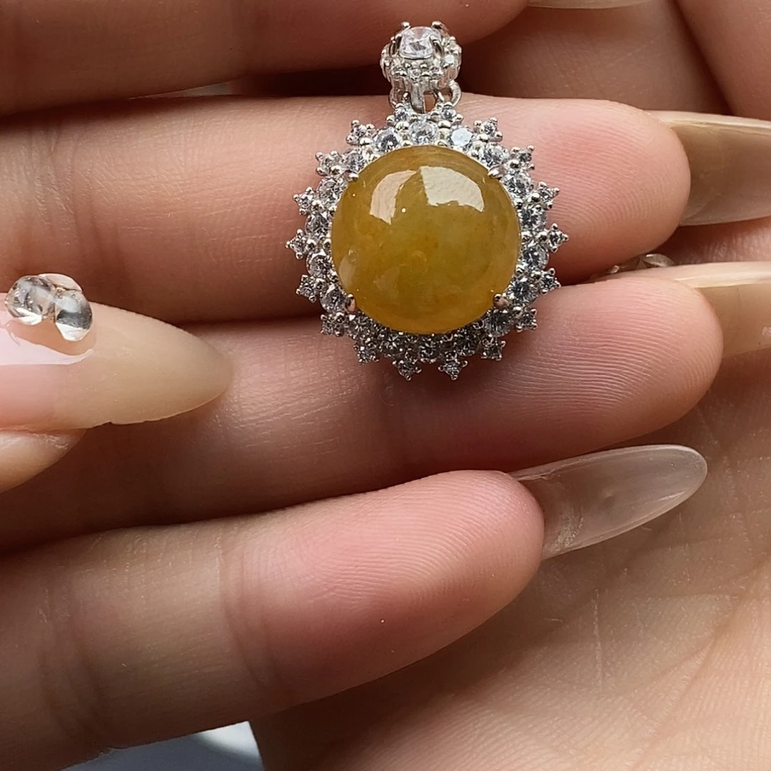 翡翠未镶嵌戒指翡翠