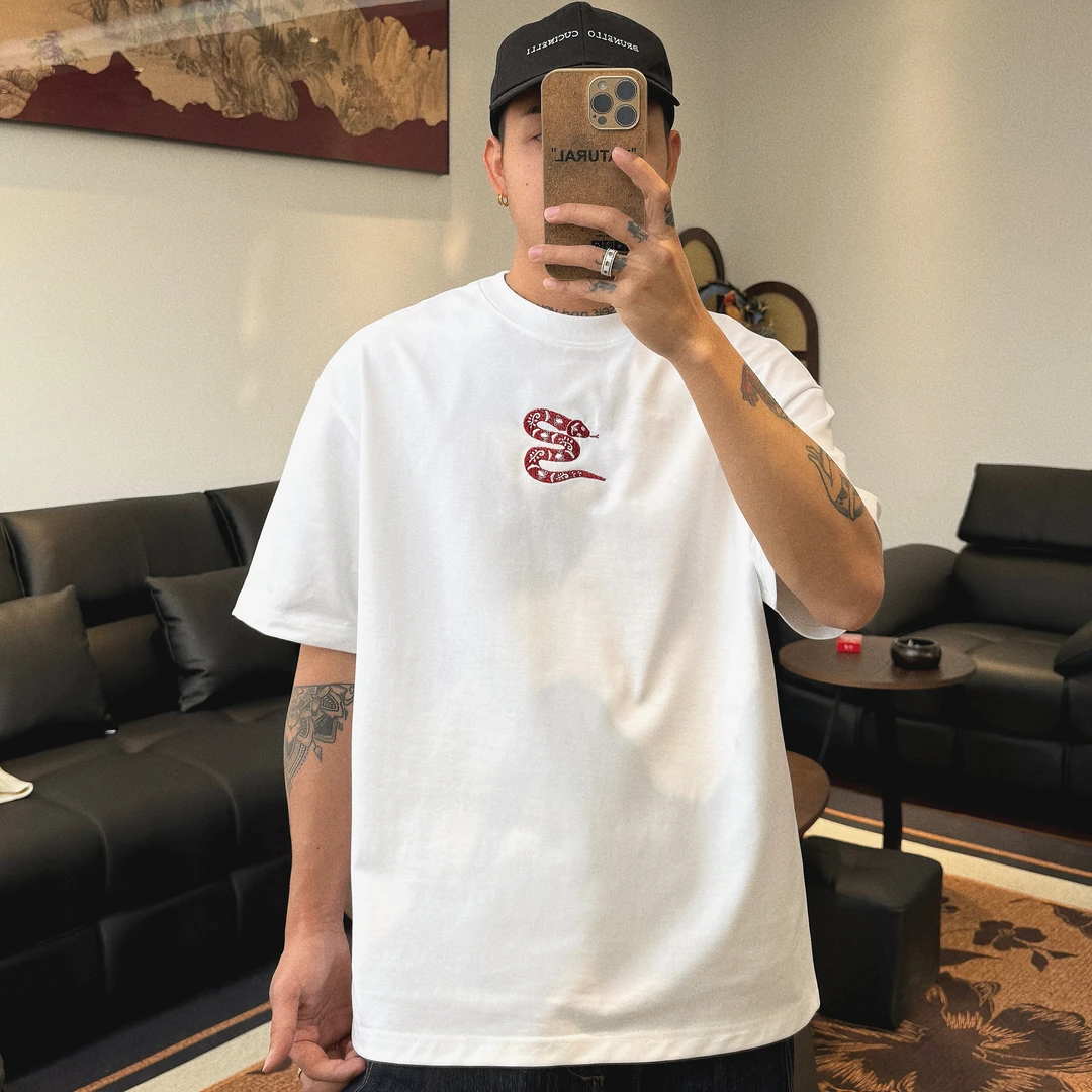 老颜320克重磅蛇年刺绣短袖T恤2025新款夏季圆领短袖青春活力潮t