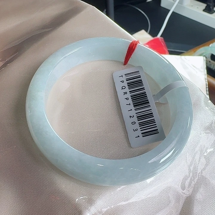 未镶嵌手镯翡翠55.8/2031
