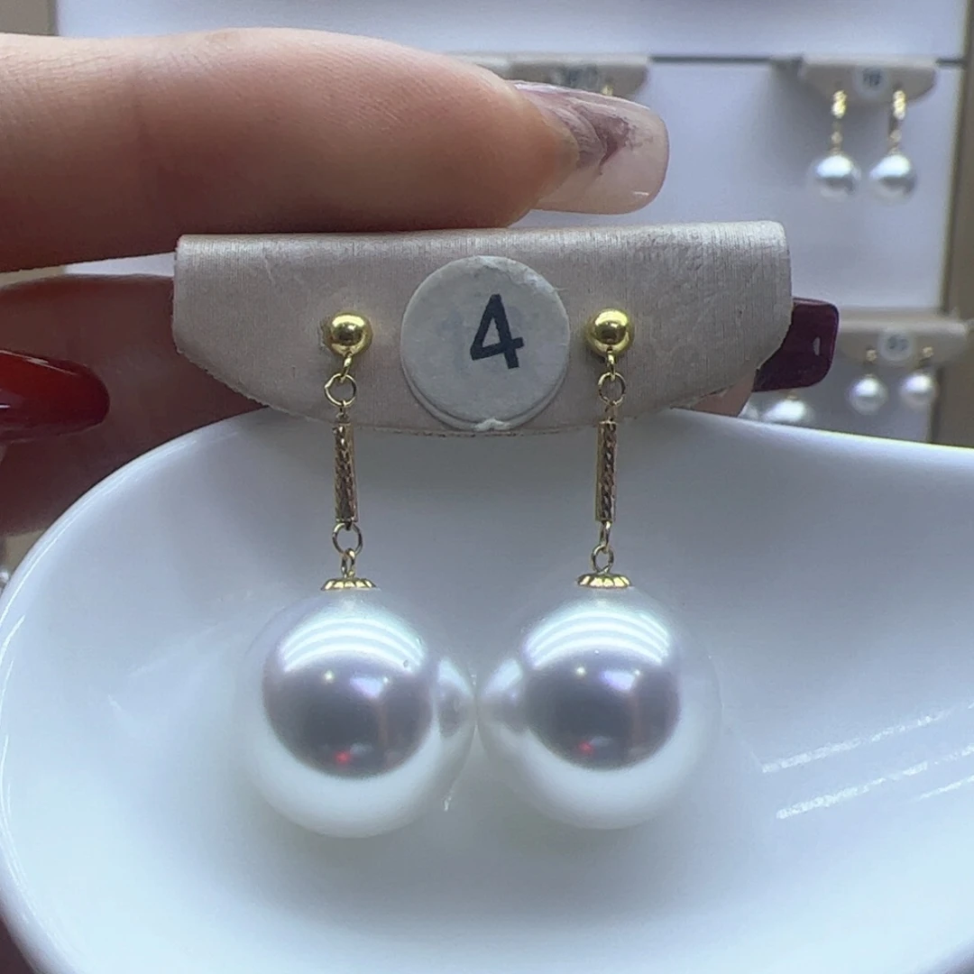 淡水珍珠耳饰18K金镶嵌