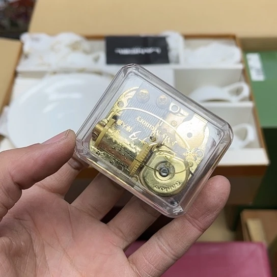 瓷片s****.摆件工艺品瓷器摆件777