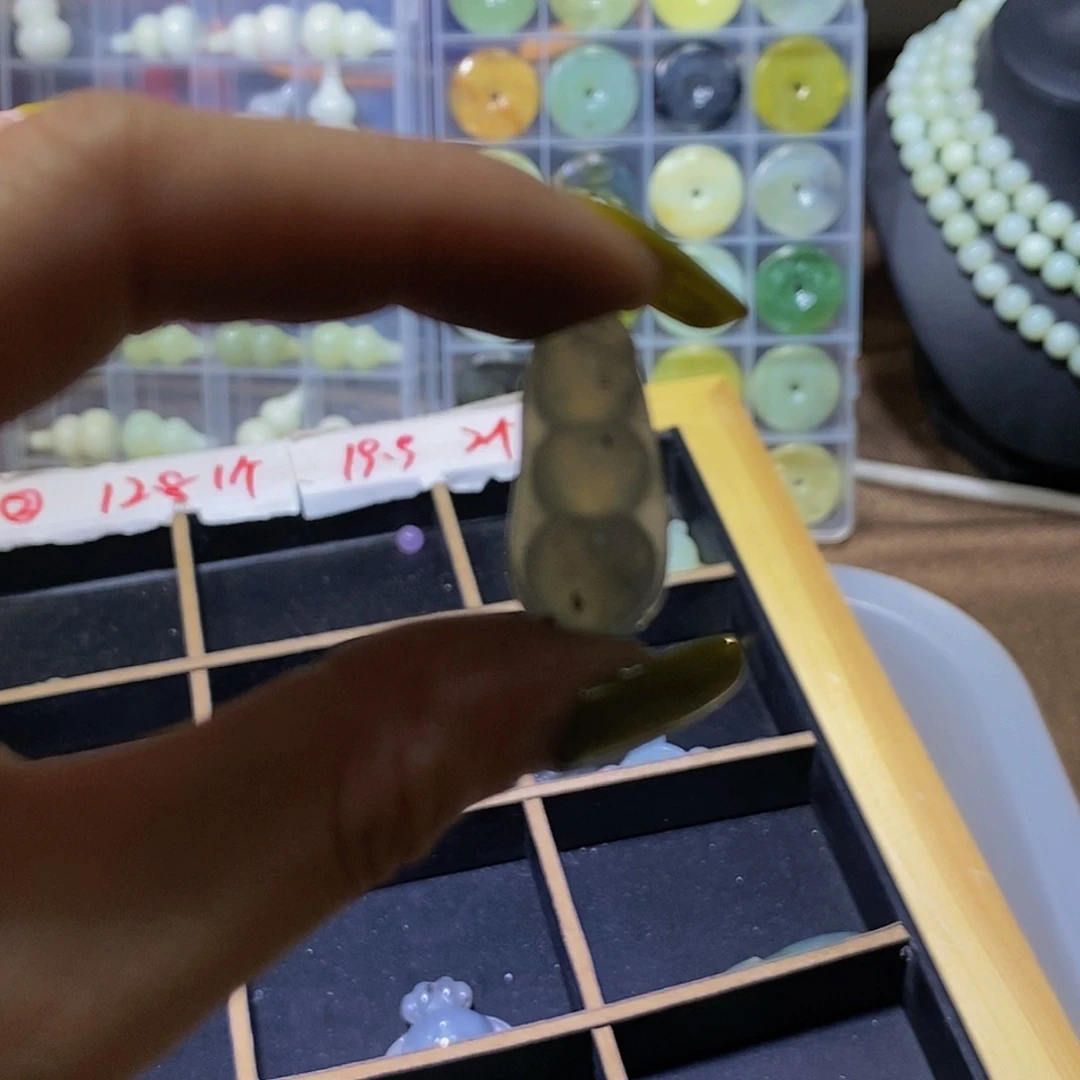 蛇纹石玉其他未镶嵌63