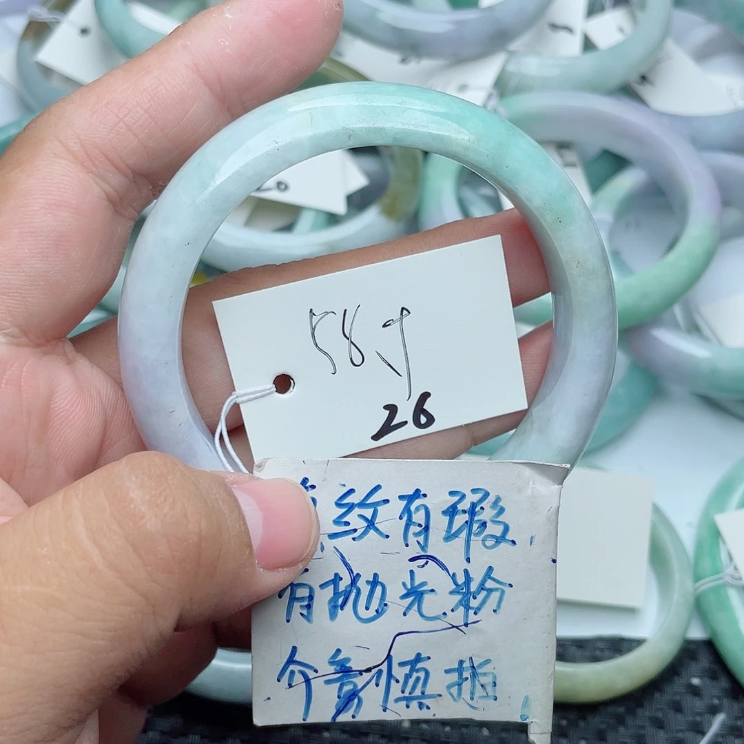 翡翠未镶嵌手镯26