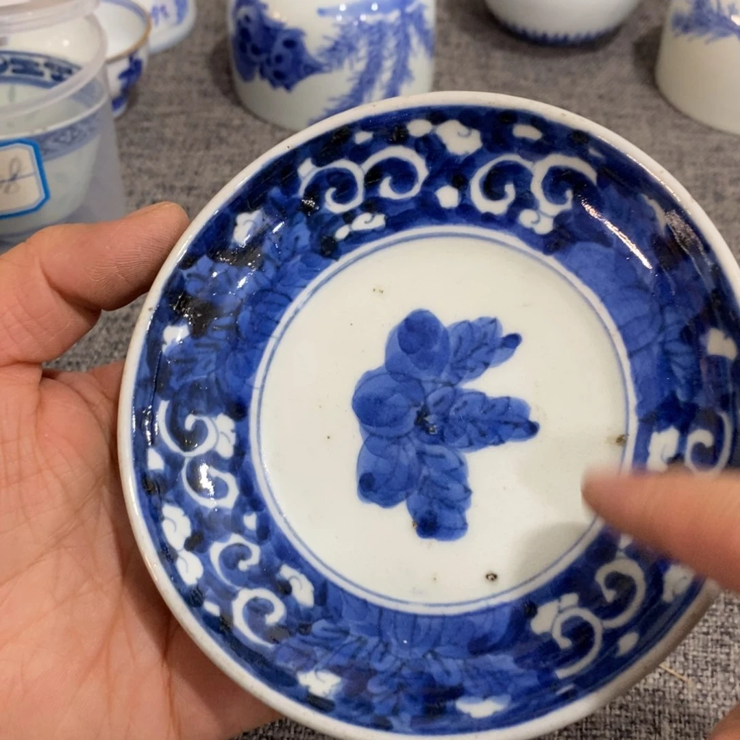 瓷片非常漂亮好看的花瓶