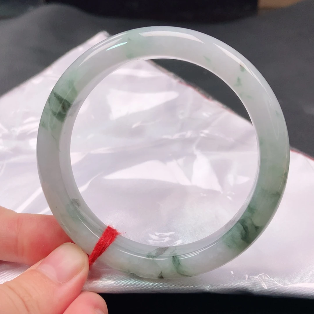 翡翠手镯未镶嵌0744号