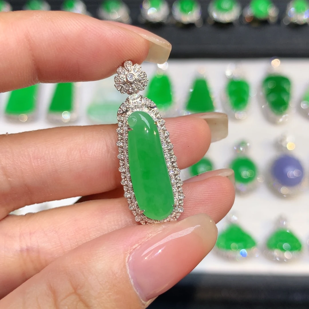 翡翠18K金镶嵌吊坠(不含链)