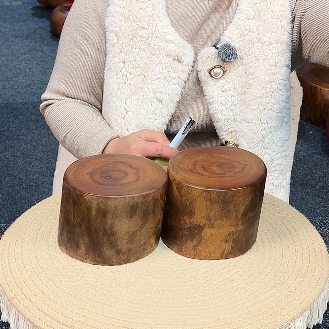 1 号香樟木尺寸：13-13-10cm