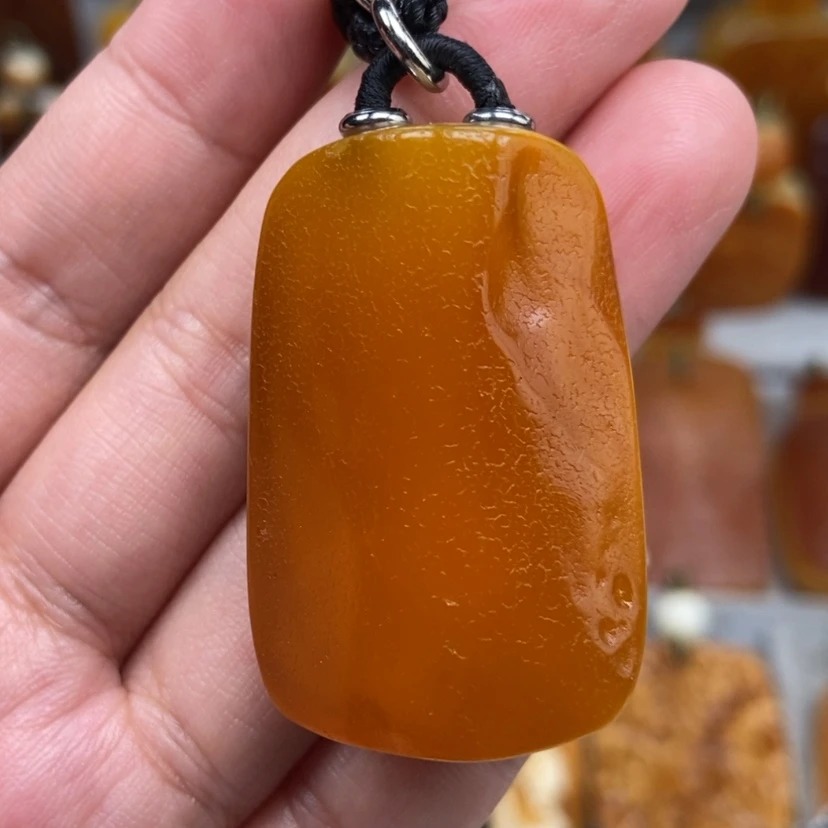 【闪购商品】未镶嵌颈饰琥珀