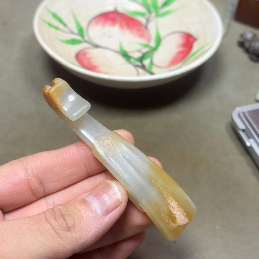 这个物件很老气啊