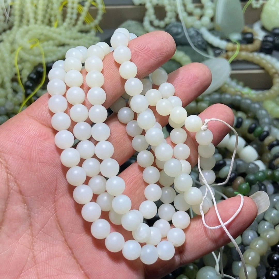 牛***牛颈饰未镶嵌和田玉（糖玉）