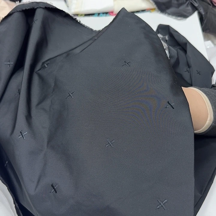 无纺布孤品羽绒服面料