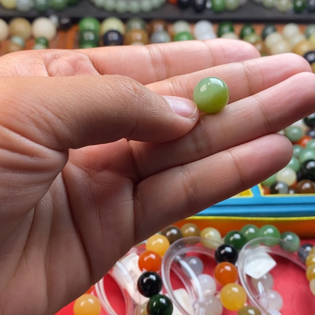 和田玉未镶嵌珠宝奇石卡12聚宝盆苹果绿y