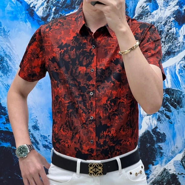 男士短袖衬衫碎花设计潮流痞帅风格轻奢休闲薄款夏季衬衣