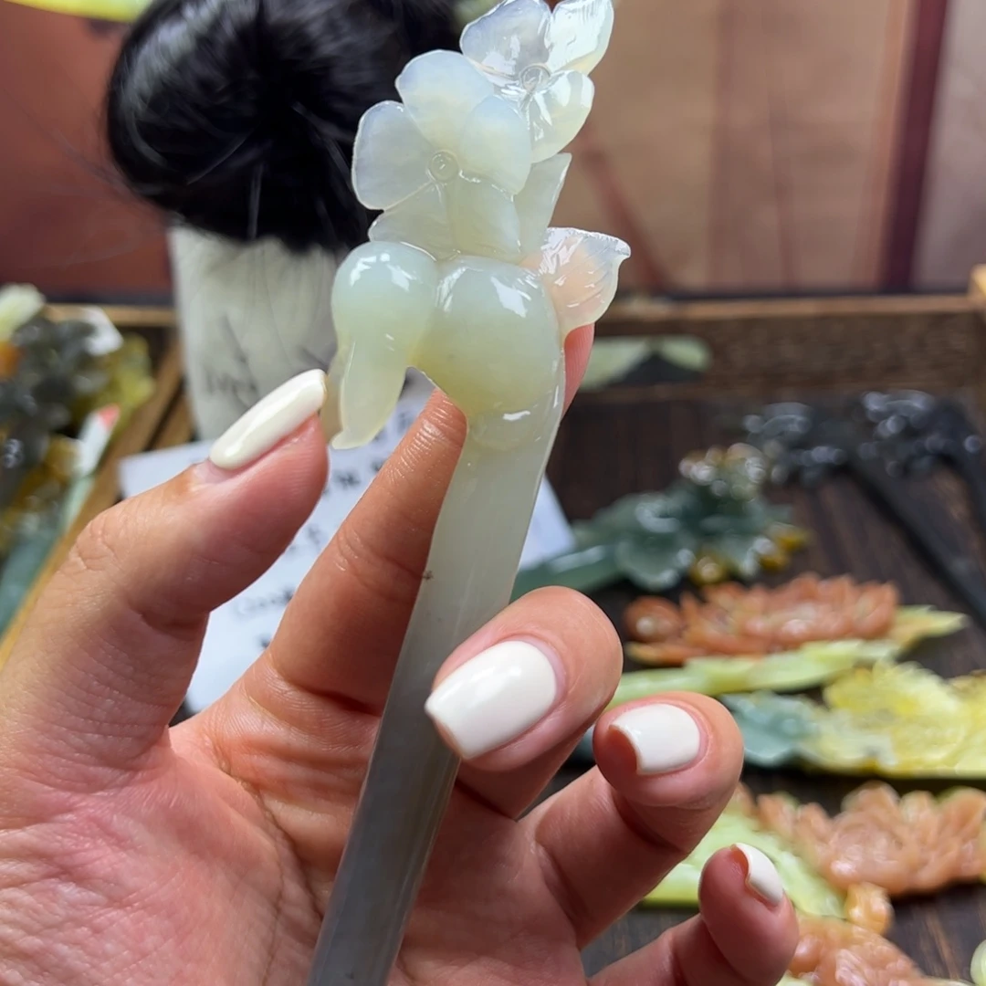 蛇纹石玉未镶嵌发簪