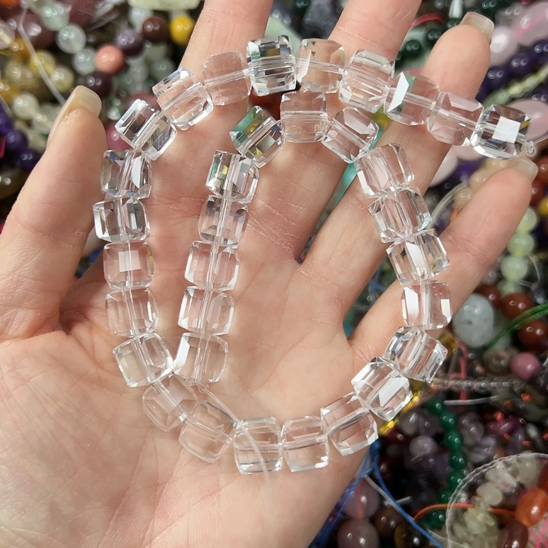 玛瑙/玉髓未镶嵌珠宝半成品，卡10压电白水晶方糖33颗