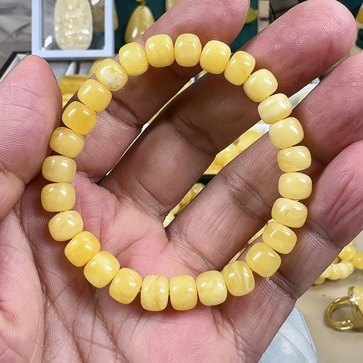 蜜蜡珠宝奇石未镶嵌8+