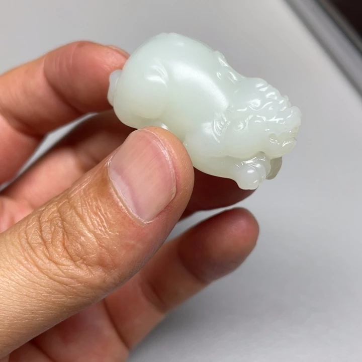 和田玉未镶嵌吊坠(不含链)海***王