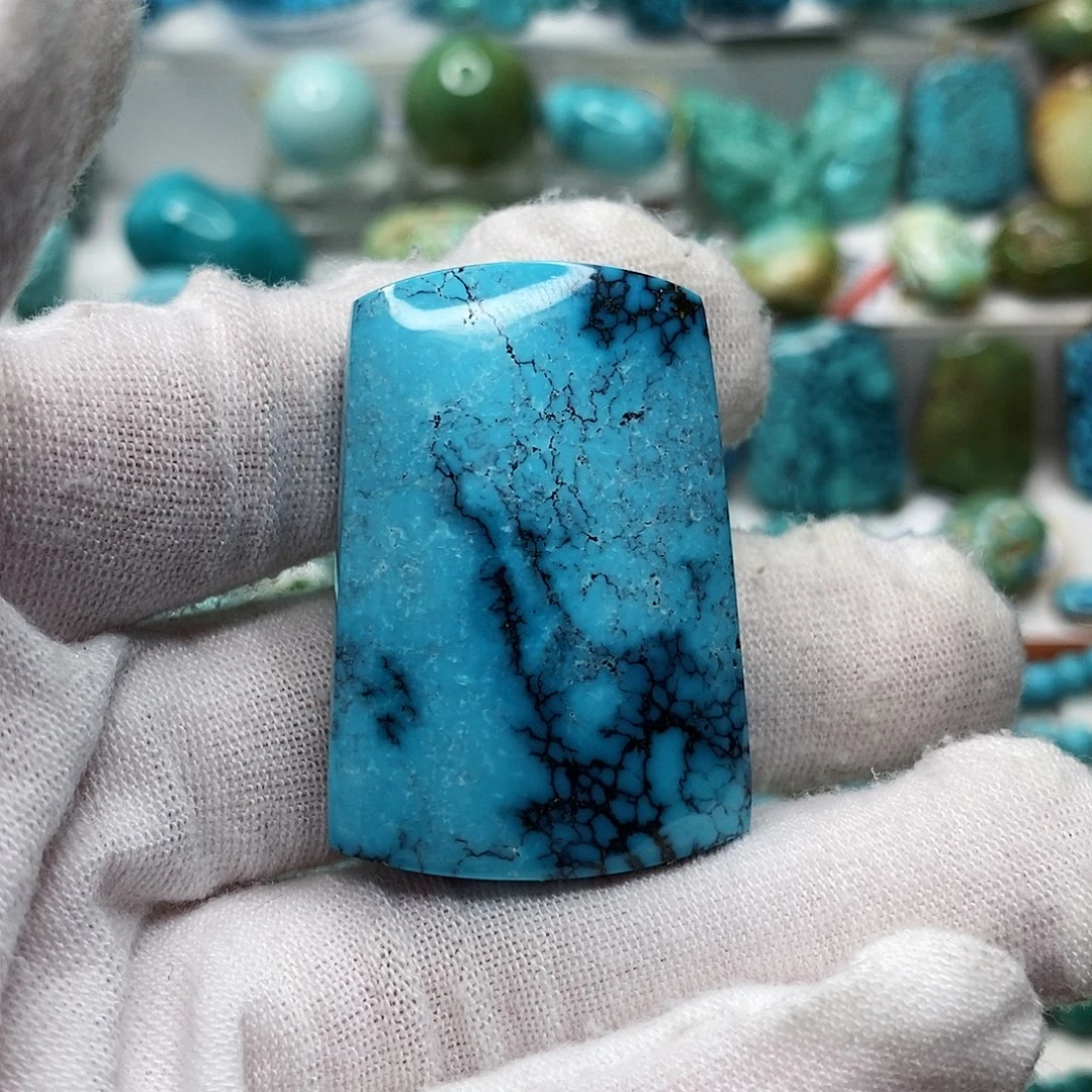 绿松石未镶嵌天然原矿 带武汉地大证书