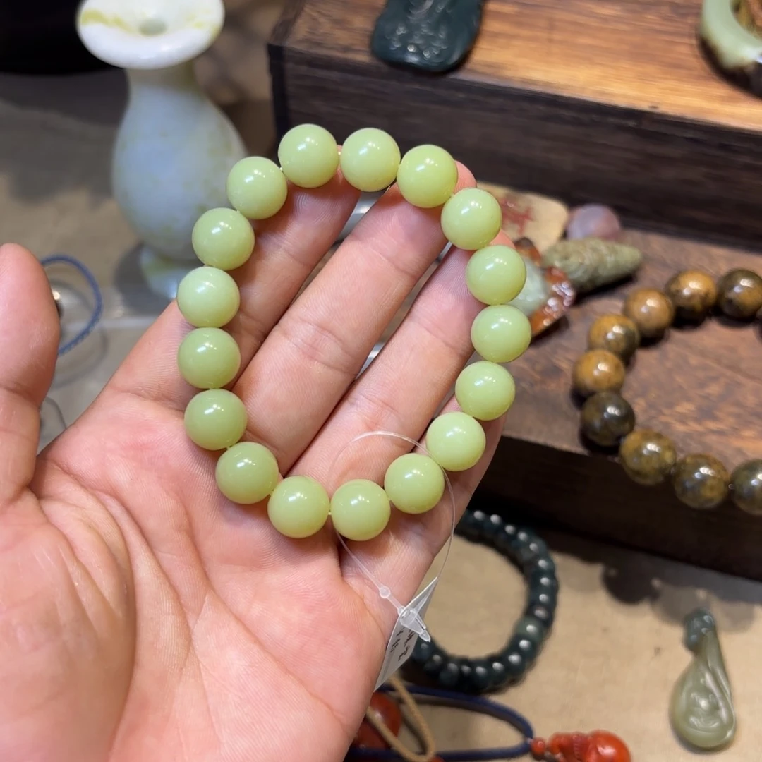 合金蛇纹石玉手链没****子