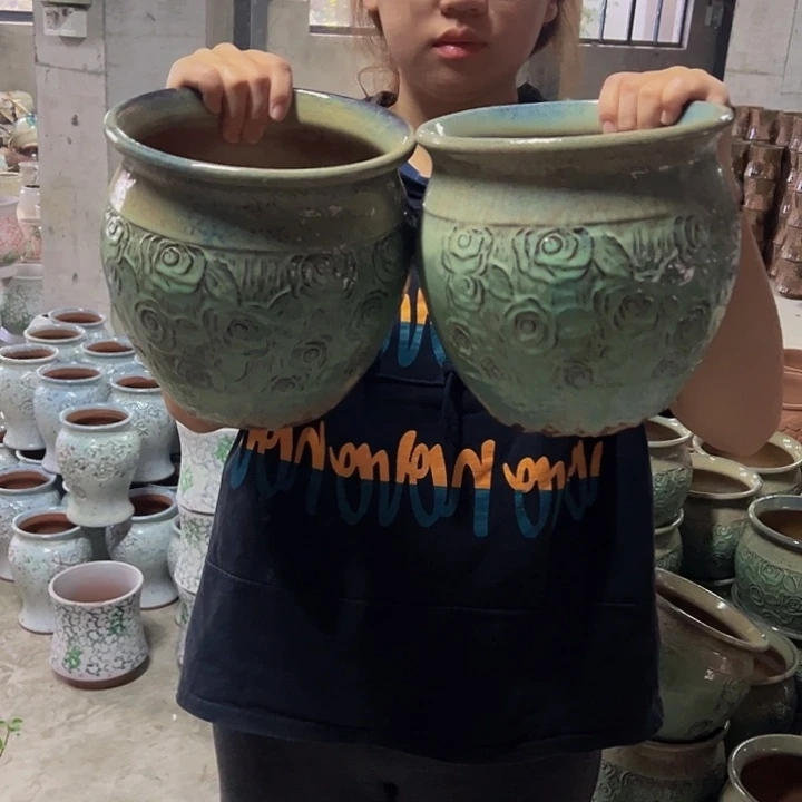 微瑕高度20厘米口径20厘米