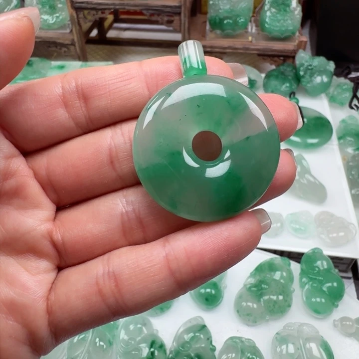 石英质玉未镶嵌颈饰用****9