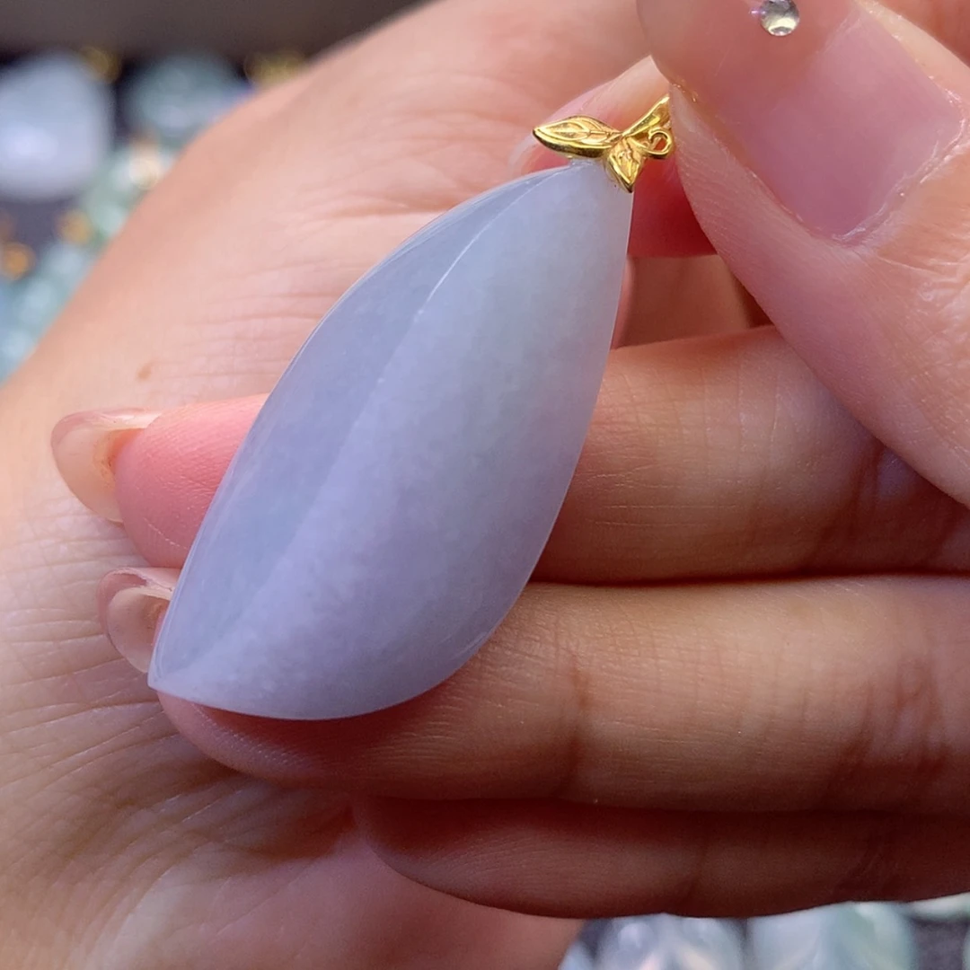 【闪购商品】吊坠(不含链)18K金镶嵌翡翠