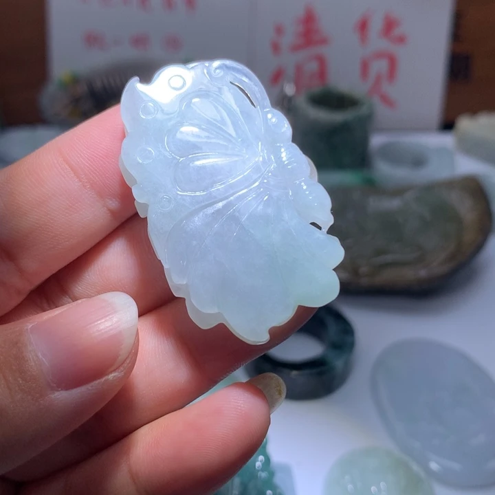 翡翠未镶嵌颈饰保真天然A货翡翠