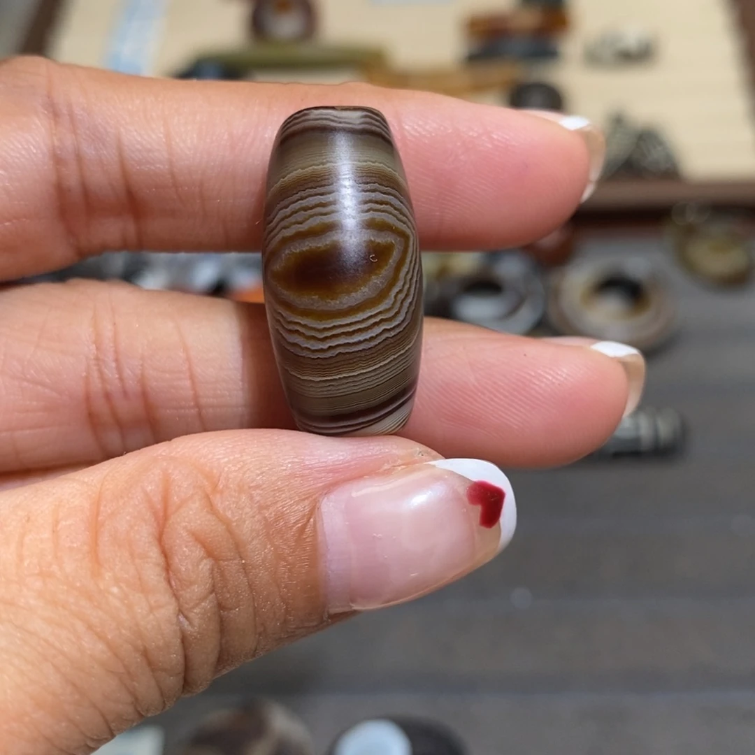 熊***重玛瑙/玉髓未镶嵌手链