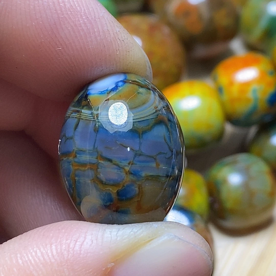 小***安玛瑙/玉髓未镶嵌颈饰