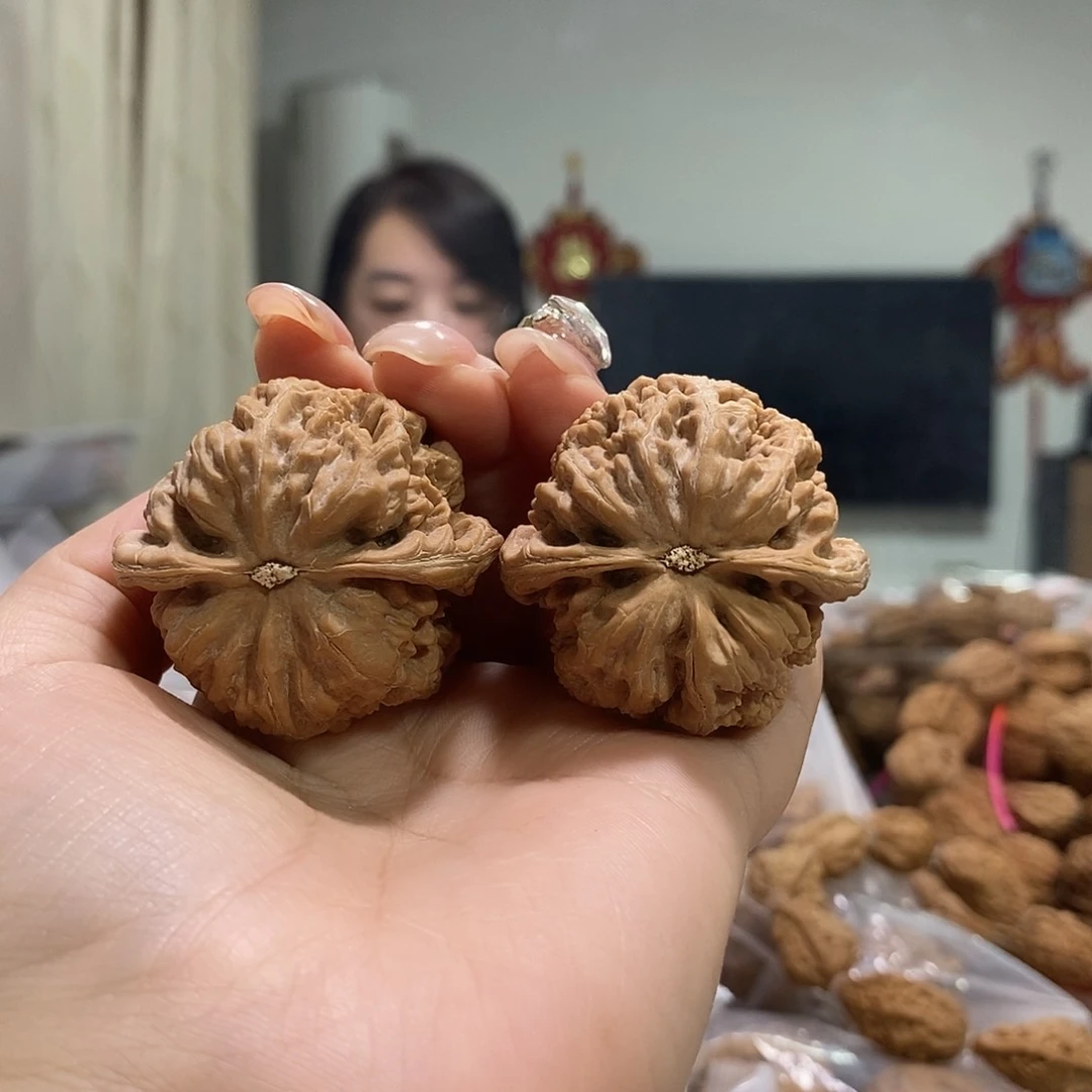 把件文玩核桃好****，41大粗筋有黄尖