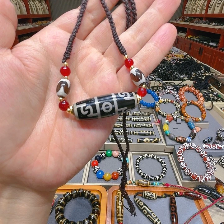 未镶嵌玛瑙/玉髓珠宝奇石