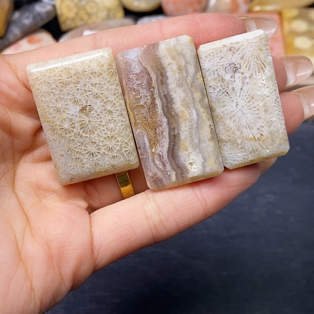 康***道查罗石合金颈饰吊坠