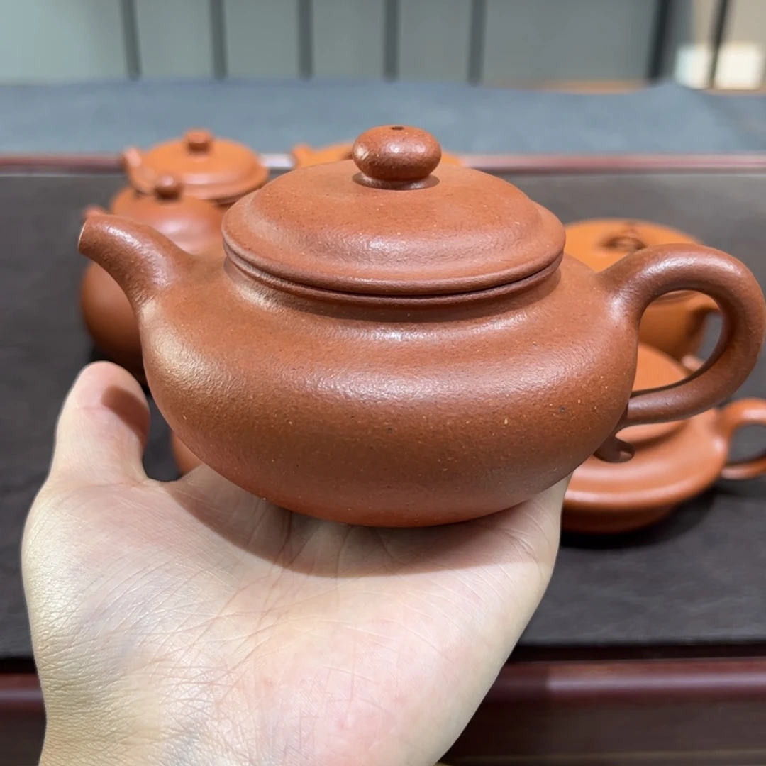 独**待宜兴紫砂壶泡茶喝