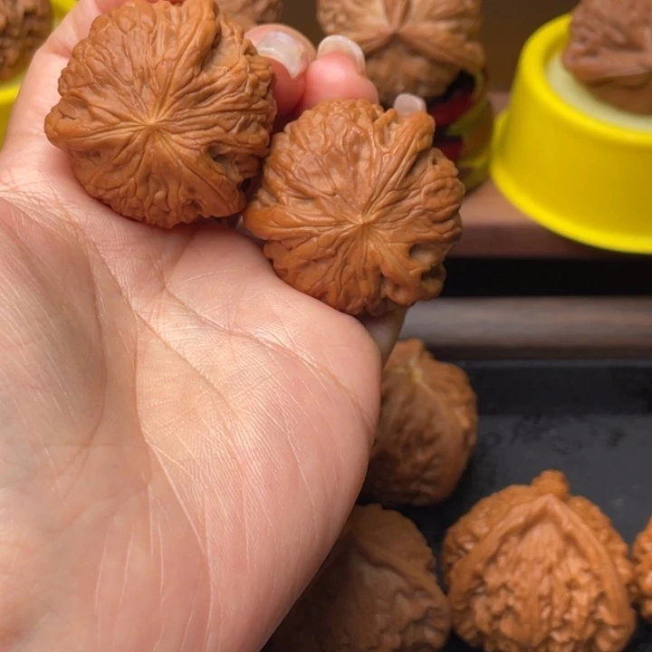 ༄***༄核桃铁锤奔奔00000