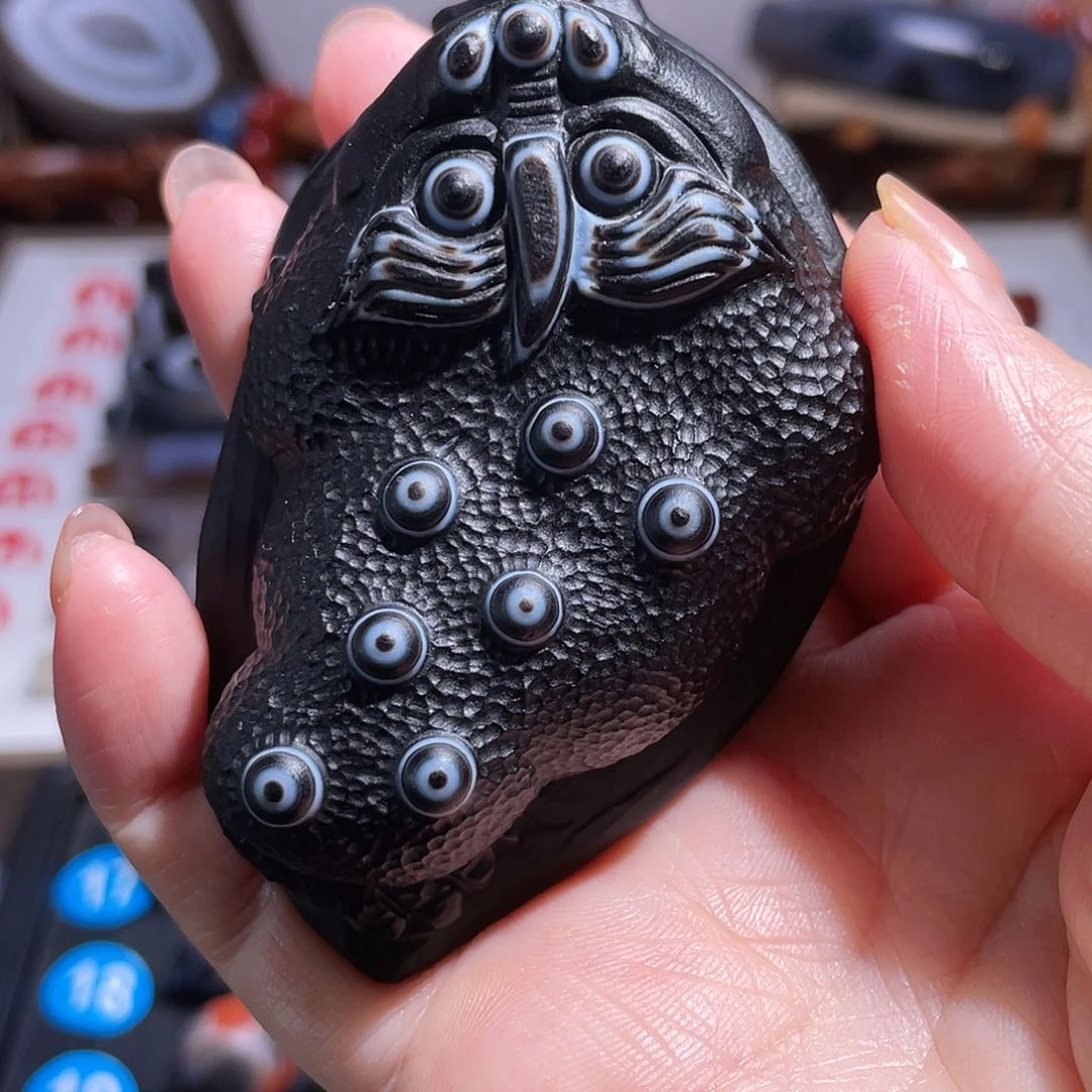 吊坠玛瑙未镶嵌玛瑙把件