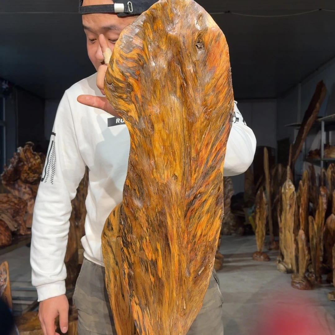 牧***人木佳友琥珀木摆件1